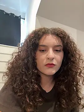 tatiana18yxx XXX чат на живо