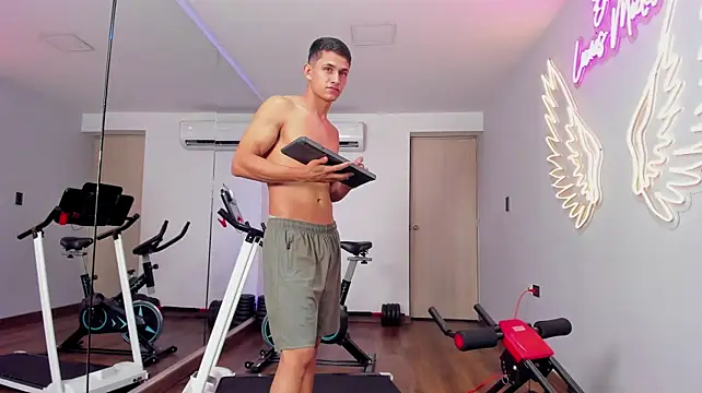 Simon_Axe – Live XXX-chat