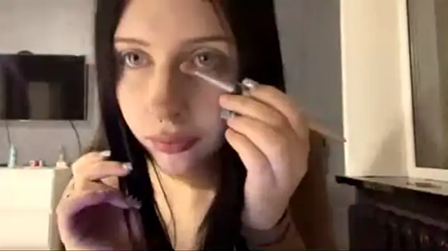 MichelKalich Adlı Modelin Canlı XXX Sohbeti