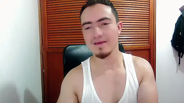 Chat XXX en directo de TouchDaddy4
