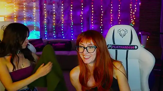 Evelyn054 XXX чат на живо
