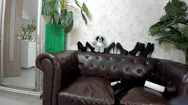 Živý XXX chat HotIris
