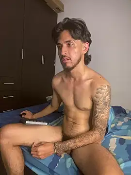 Chatroom XXX en direct de Kriss_Edwards