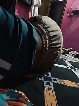 Chat +18 de arya_n5 ao vivo