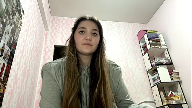 TynishaShute Adlı Modelin Canlı XXX Sohbeti