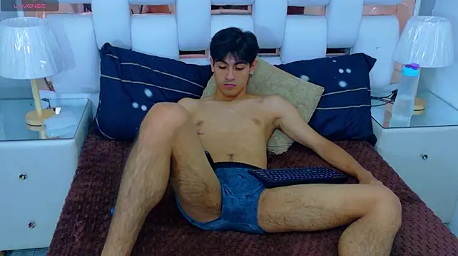 TaylerCruz 现场XXX聊天