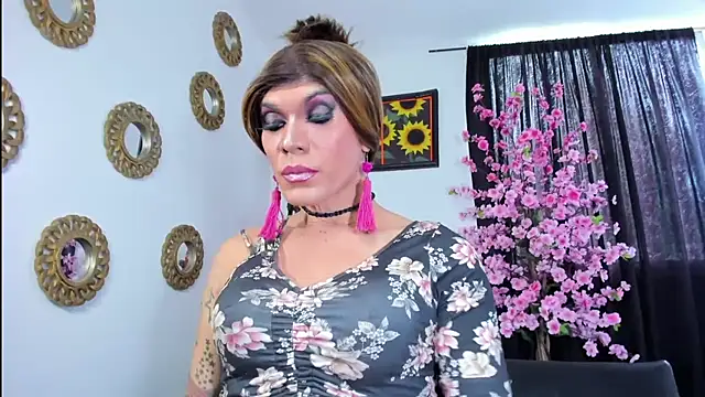 JessiicaExoticX1 Show in webcam