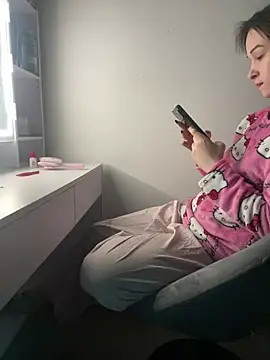 Just-Lilly live XXX chat