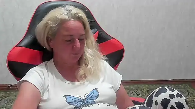 KittyMur's Live XXX Chat