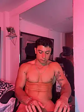 MR_MUSCLEのライブXXXチャット