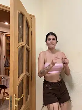 RussianGirls_ XXX чат на живо
