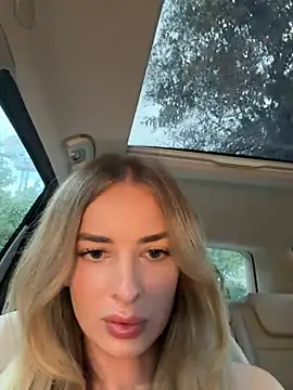 دردشة EvieEvans الجنسية المباشرة