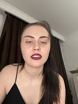 Chat +18 de NoraLumi ao vivo
