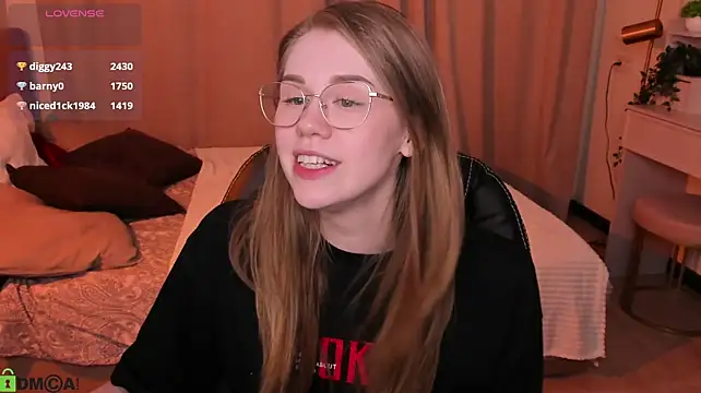 Онлайн чат XXX Alison_Doody