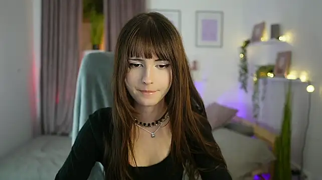 Živý XXX chat Ella_Young