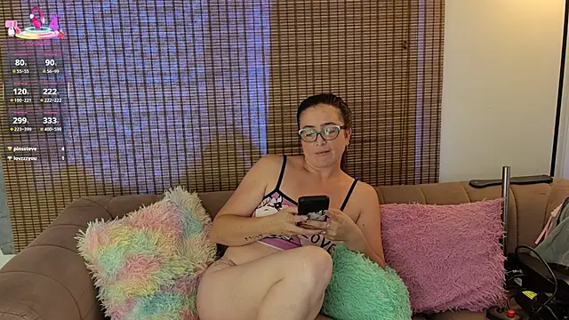 Czat XXX na żywo – ariana_cross