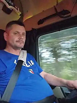 Živý XXX chat adas-