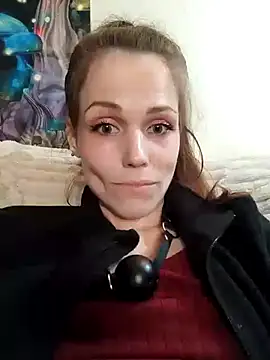 XXX chat uživo modela Angie_meow