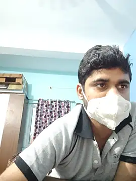 Ishaan_India's Live XXX Chat