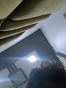 Muslim_Bull6969のライブXXXチャット