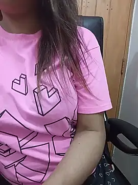 Chat XXX ao vivo de Tanha18