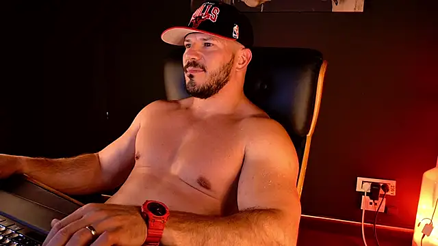 AngeloEric Chat XXX live