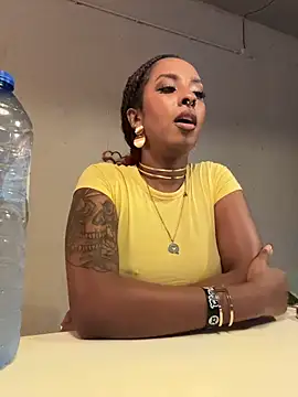 Your_Paris – Naživo XXX chat