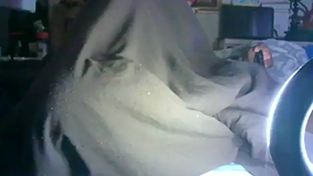 SINC3R3LY_FIR3 – Naživo XXX chat