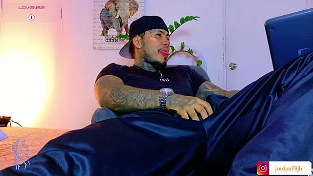 Živý XXX chat JordanSmiith_