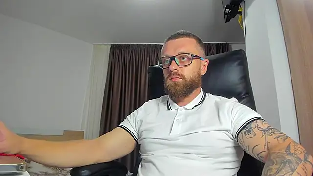 Онлайн чат XXX Findom_guy