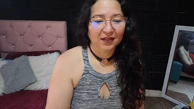katifoxx Chat XXX in diretta