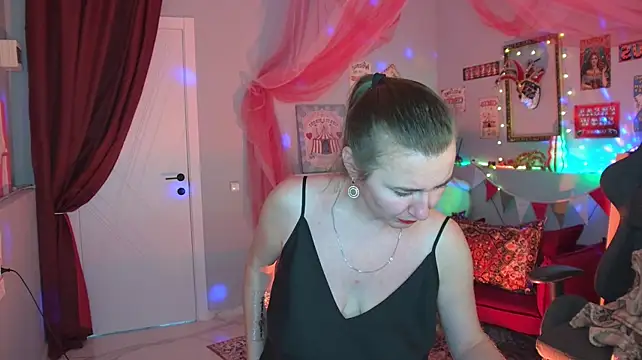 Golden_Dragon Chat XXX live
