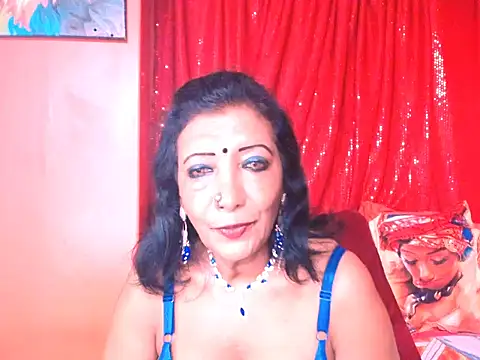 indiansarika65 XXX чат на живо