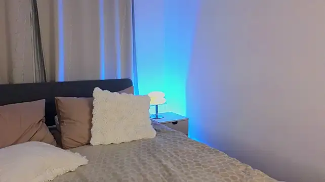 e1v1sn Live XXX chat