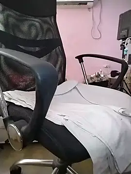 BadboyX333 élő XXX-chatje