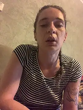 BJqueen2k26 XXX чат на живо