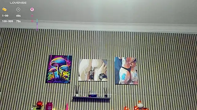 LilyHarwick XXX чат на живо