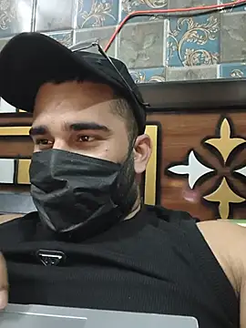 BeardKingoBack: απευθείας συνομιλία ΧΧΧ