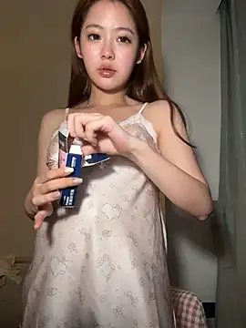 keke-20081130's Live XXX Chat