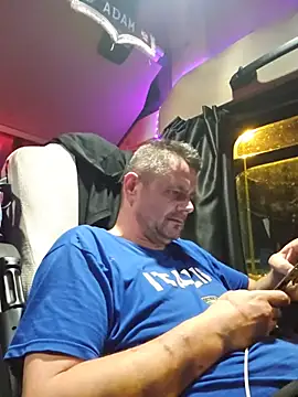 XXX chat uživo modela adas-
