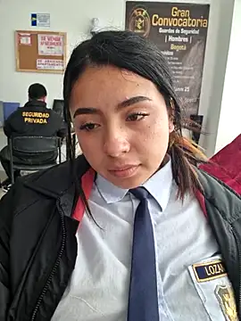 Angela__05 লাইভ XXX চ্যাট