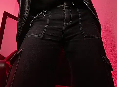 AlecBanne_ Chat XXX live