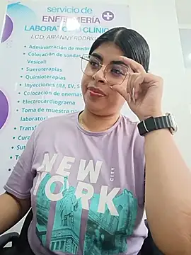 SOFIA-11_ Live XXX Chat