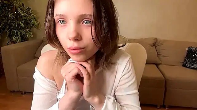 Chat XXX en directo de MiIIyMoon