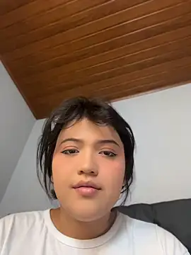 Chatroom XXX en direct de alisson_carolina73
