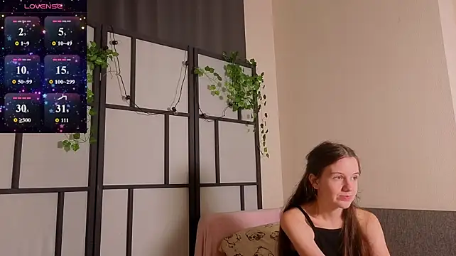 MyrtaMcclaney's Live XXX Chat