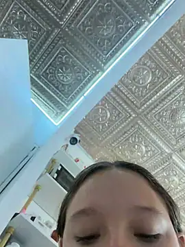 Yasmina_Noir Chat XXX live