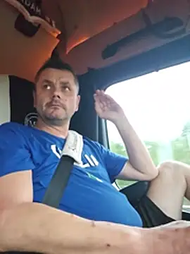 adas- Chat XXX in diretta