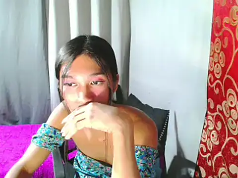 katrina_bigcock69's Live XXX Chat