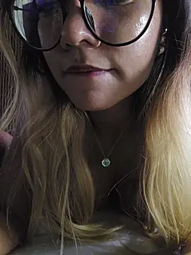 Pretty_roxxyy 라이브 XXX 채팅